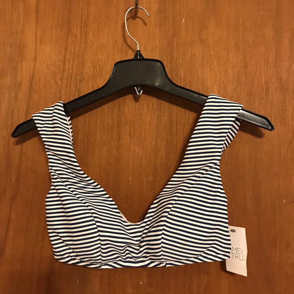Time and Tru women’s Stripe bikini Top